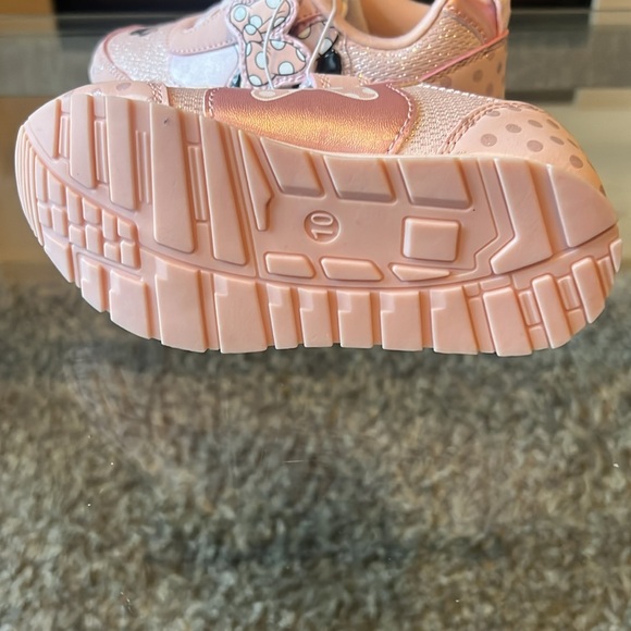 NWT Disney Minnie Mouse Pink Light Up Sneakers, 10 - Picture 6 of 6